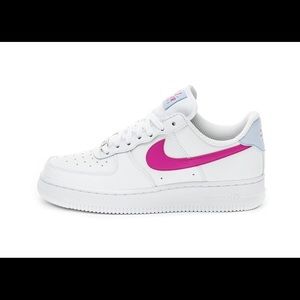 NWT Nike Air Force 1 sneakers
